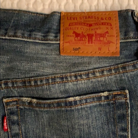 NWT Levi 501 - Picture 4 of 5